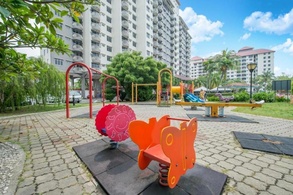 Glory Beach Private Resort 2Br Port Dickson Exterior photo